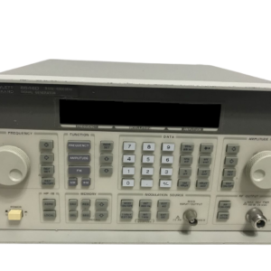 Agilent / Keysight 8647A Synthesized Signal Generator, 250 kHz to 1000 MHz