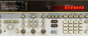 Agilent / Keysight 8671A Microwave Synthesizer Generator