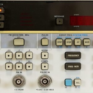 Agilent / Keysight 8671B Synthesized CW Generator
