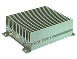Agilent / Keysight 83020A Microwave System Amplifier, 2 GHz to 26.5 GHz