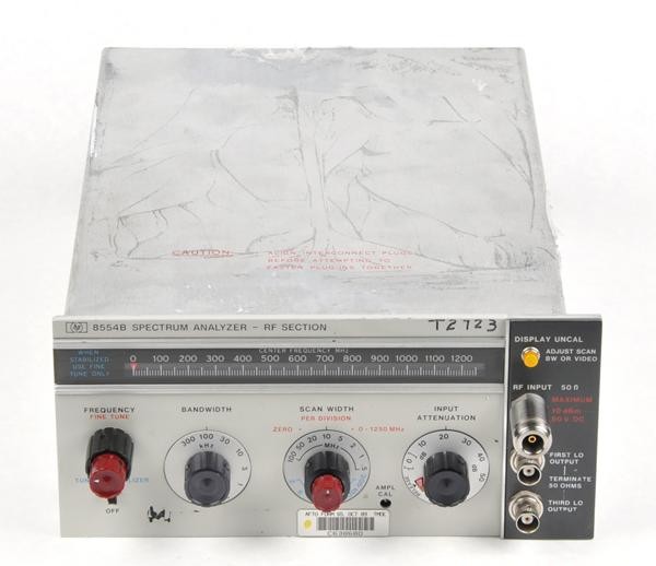 Agilent/Keysight 8556A 1 Agilent/Keysight 8556A
