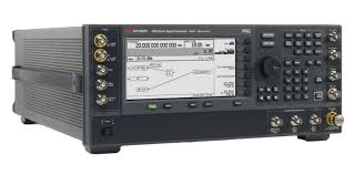Agilent/Keysight E8267D