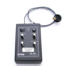 Burleigh DA-100 Detector Amplifier