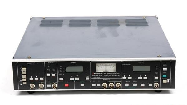 Ametek / EG&G / Princeton Applied Research 5210 Dual Phase Lock-In Amplifier