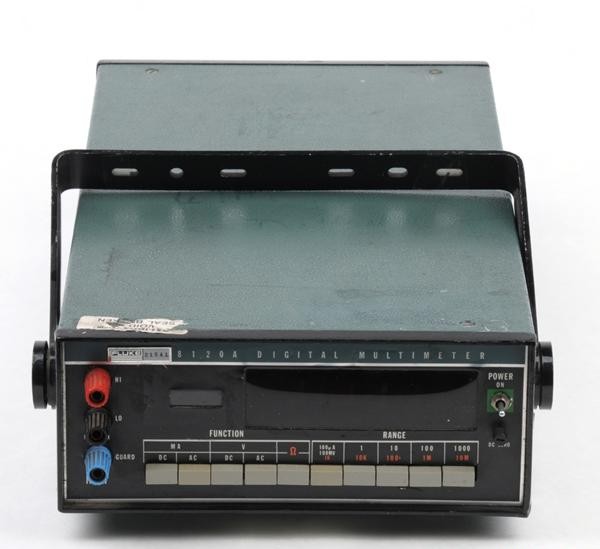 Fluke 8120A Digital Multimeter
