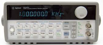 HP/Agilent 33120A Function / Waveform Generator
