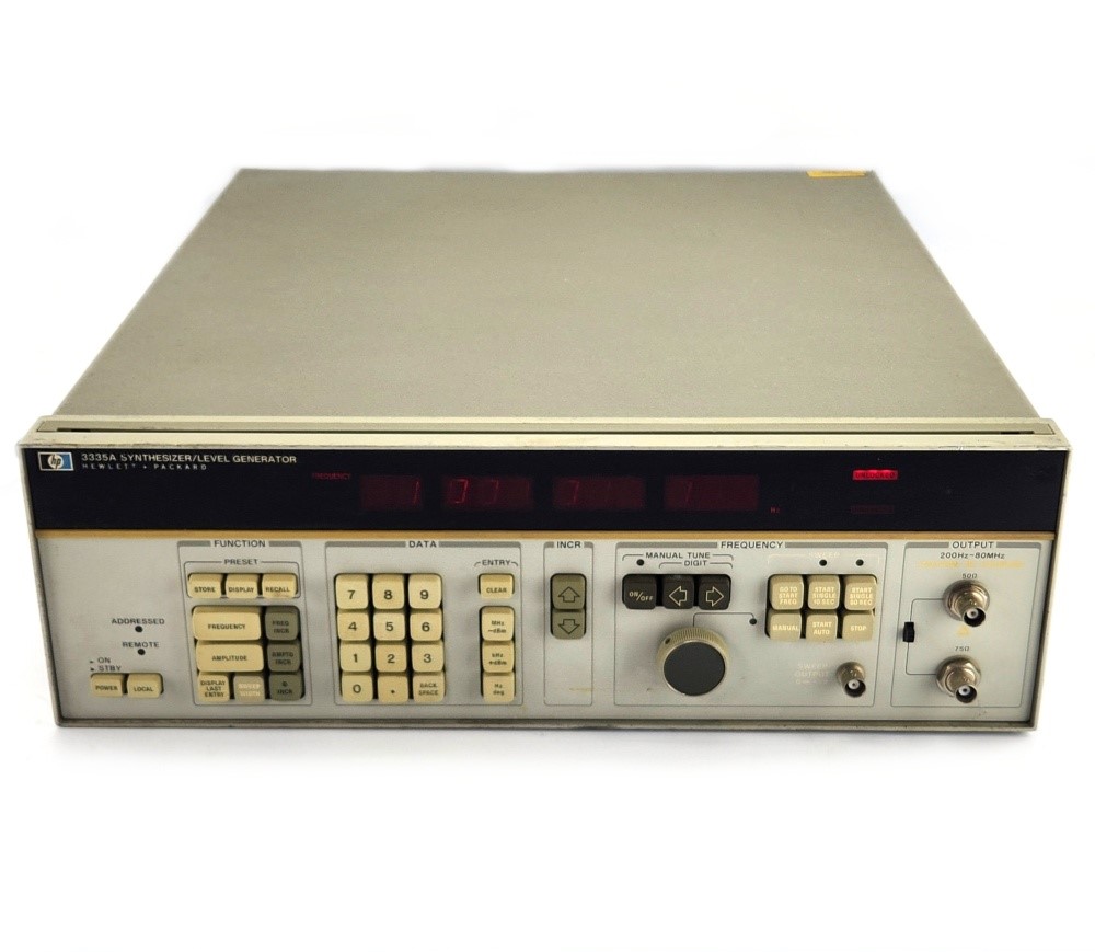 HP / Agilent 3335A Synthesizer/Level Generator