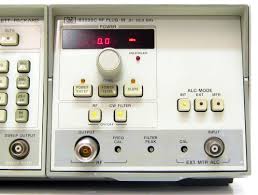 HP / Agilent 83592C RF Plug-in for the Keysight 8350B, 10 MHz to 20 GHz, Low Harmonics