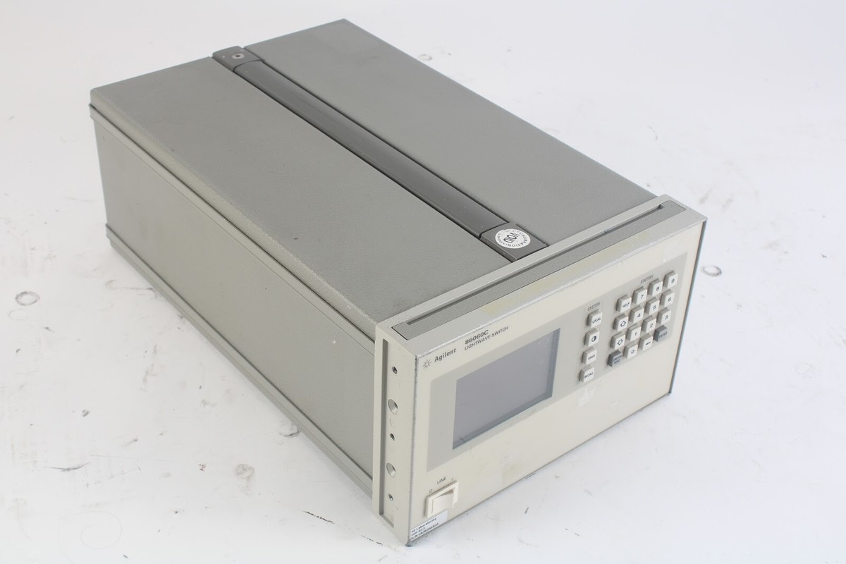 HP Agilent 86060C Lightwave Switch 2×8 W/ Opt 002, 017, 051, 109, 208