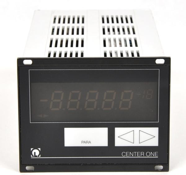 Inficon / Leybold 235002 Center One Single-Channel Vacuum Gauge Controller